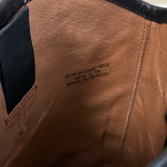 Women's Frye Melissa Button 2 Knee High Leather Boot - Picture 11 of 15